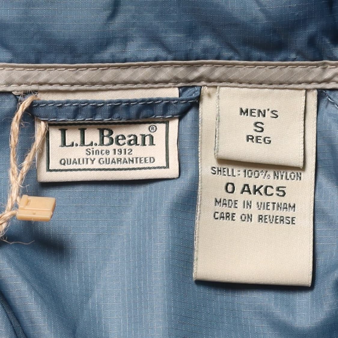 엘엘빈 L.L.Bean Nylon Blouson Jacket 

 상품이미지7