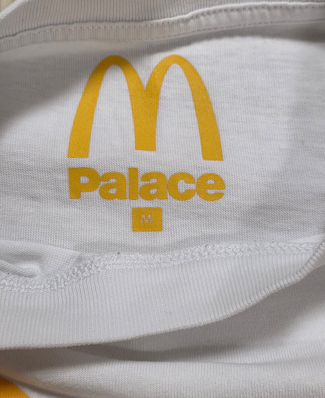 팔라스 x 맥도날드 로고 티셔츠 화이트 - S 상품이미지4
