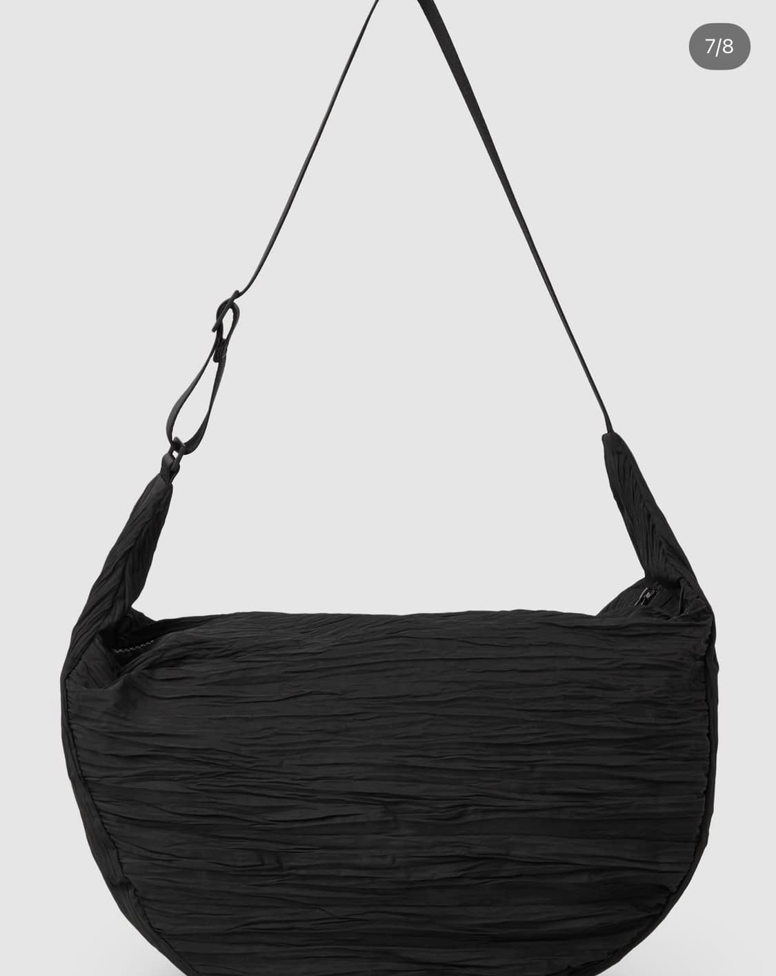 COS 코스 스모크드 크로스바디백 블랙 상품이미지3