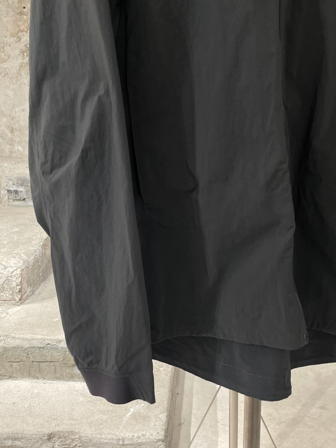 아크테릭스 베일런스 그레이 나일론 윈드 브레이커 상품이미지4