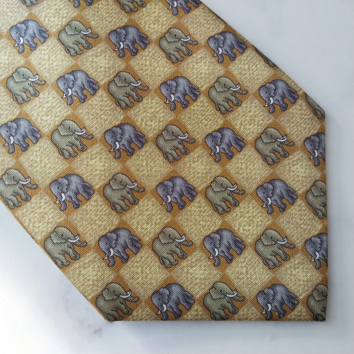 짐톰슨 실크 브라운 코끼리 패턴 넥타이 9.1cm A+등급 K1707
 상품이미지8