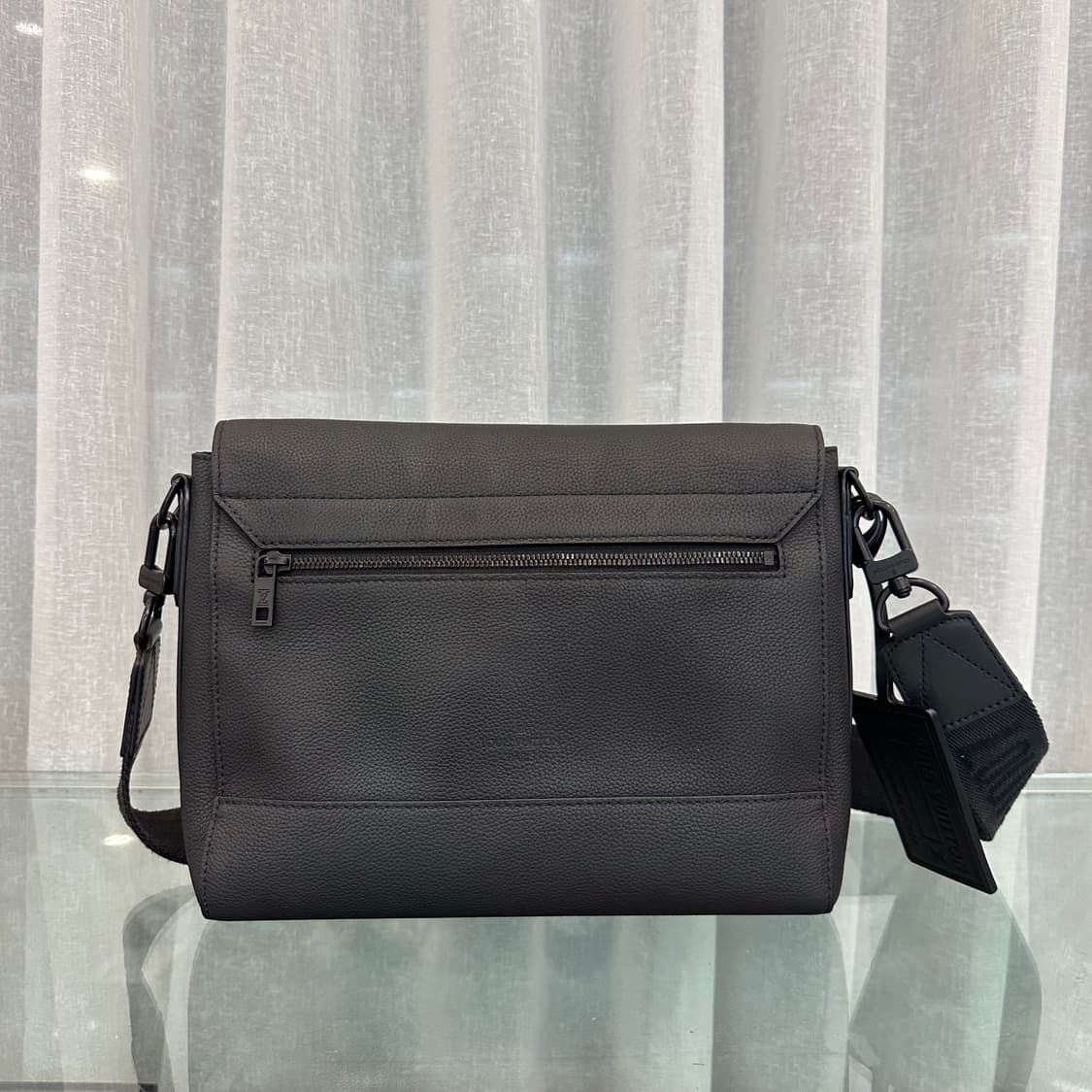 루이비통 LV에어로그램 메신저 크로스백 상품이미지3