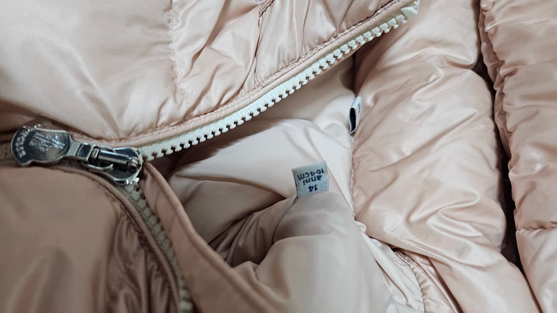 [A] 몽클레어 푸퍼 다운패딩 점퍼 14y (성인 m 가능) 상품이미지6