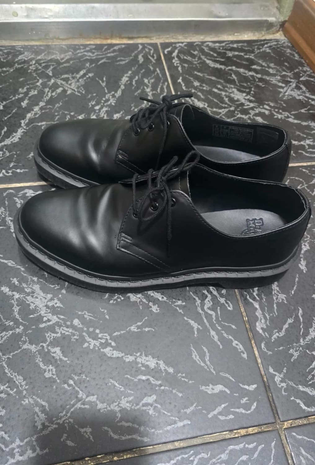 닥터마틴 1461 모노 블랙 상품이미지2