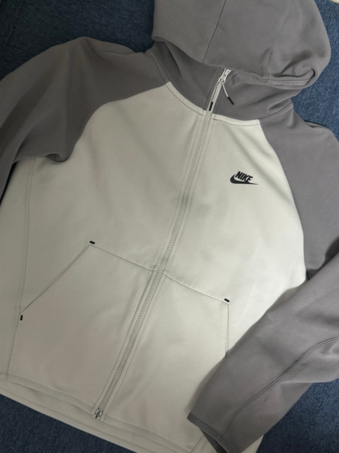 나이키 배색  테크팩 후드집업 상품이미지1