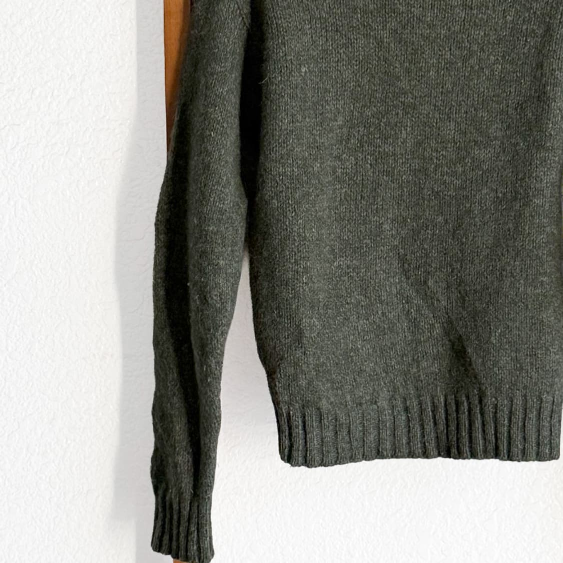 우드 버튼 헨리넥 니트 상품이미지10