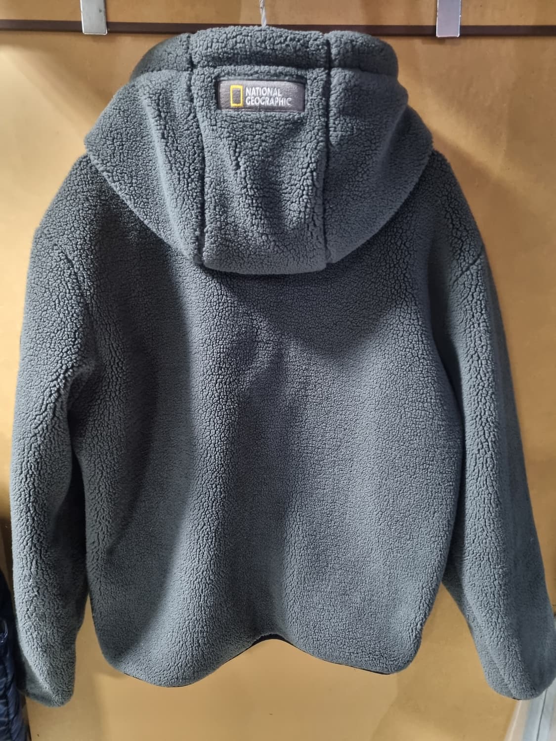 내셔널지오그래픽 남성 후리스  상품이미지2