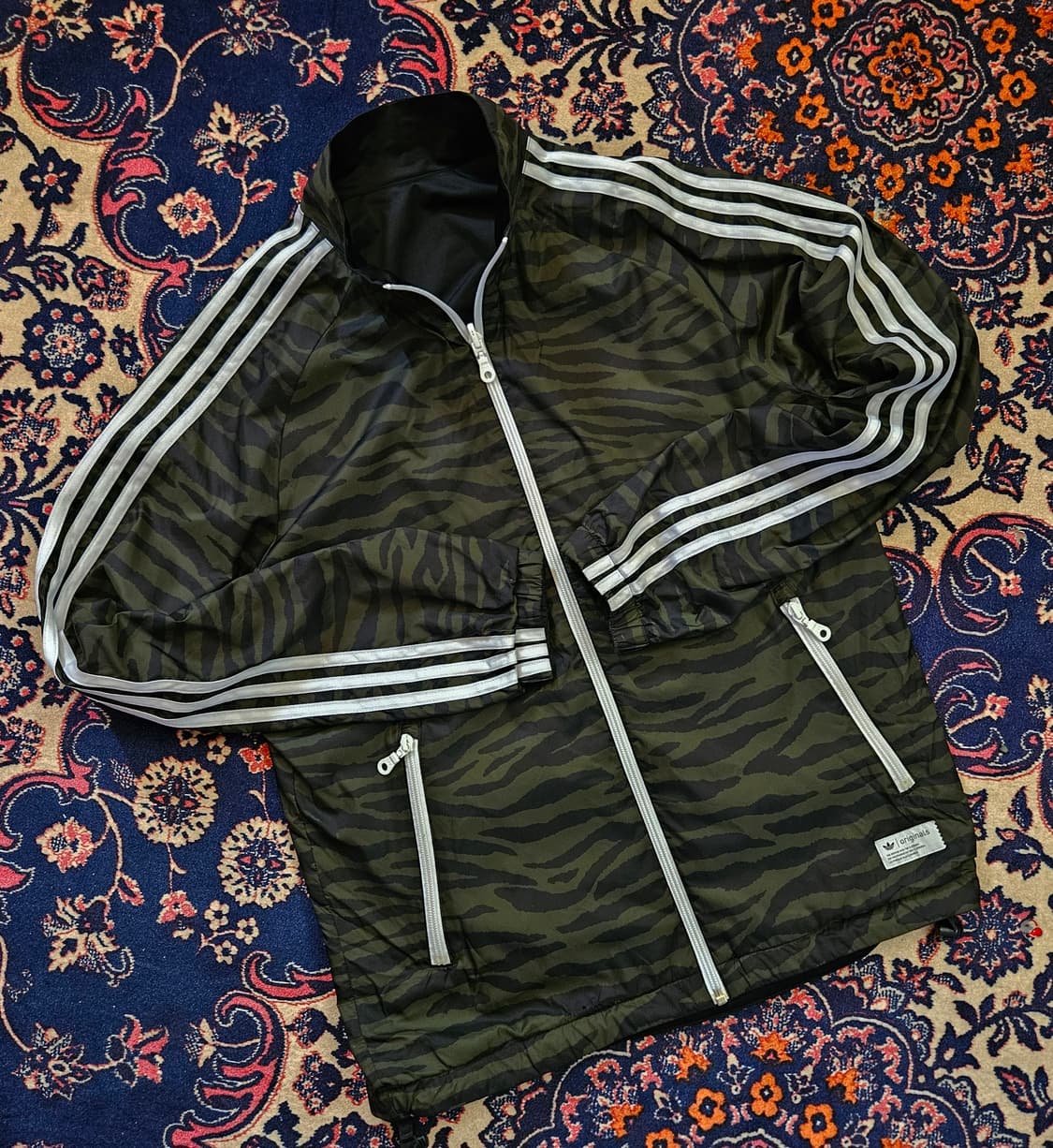 아디다스(Adidas) 지브라 카키 삼선 리버시블 양면 자켓 100 상품이미지1