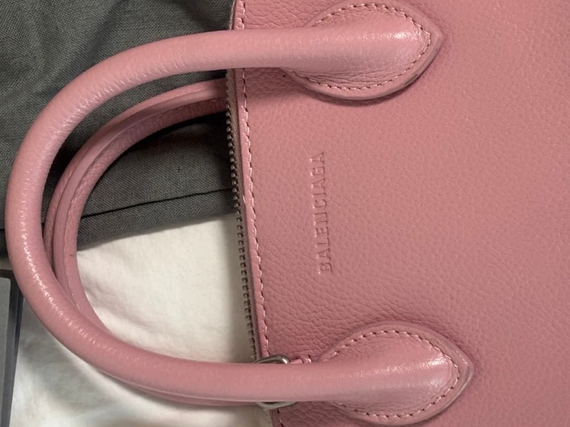 정품 발렌시아가 빌탑 핸드백 핑크 급처 상품이미지2