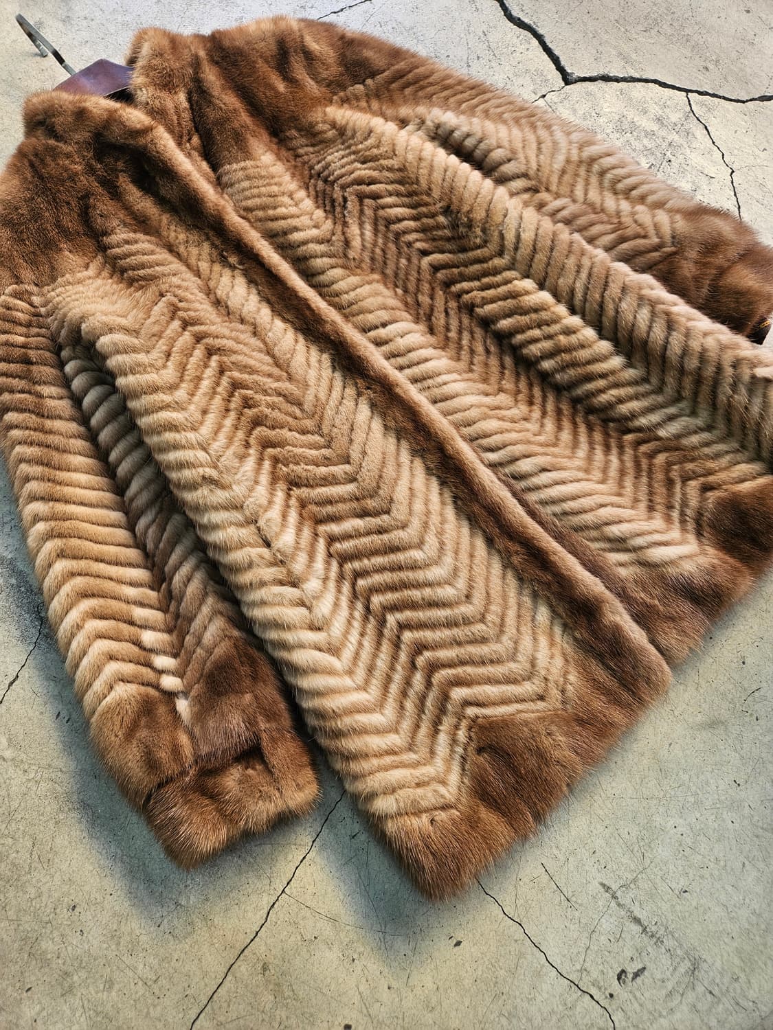 80-90's 셰브론 밍크 퍼 코트 상품이미지3