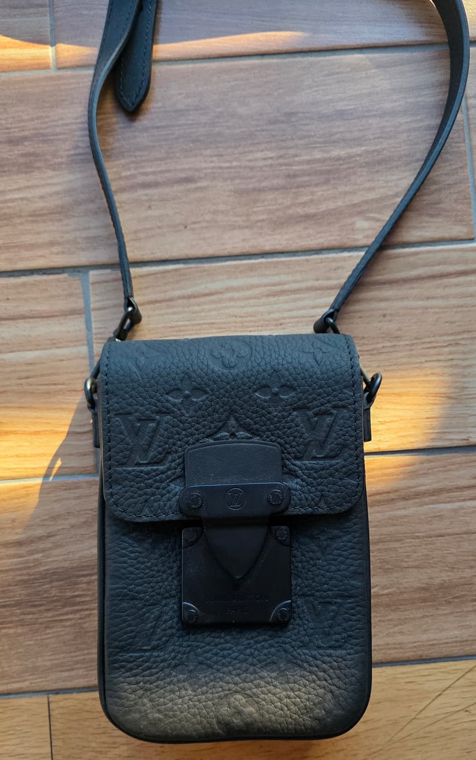 루이비통 크로스백 상품이미지4