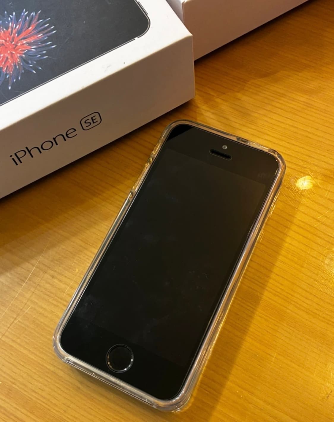 아이폰 SE 1세대 스페이스 그레이 상품이미지3