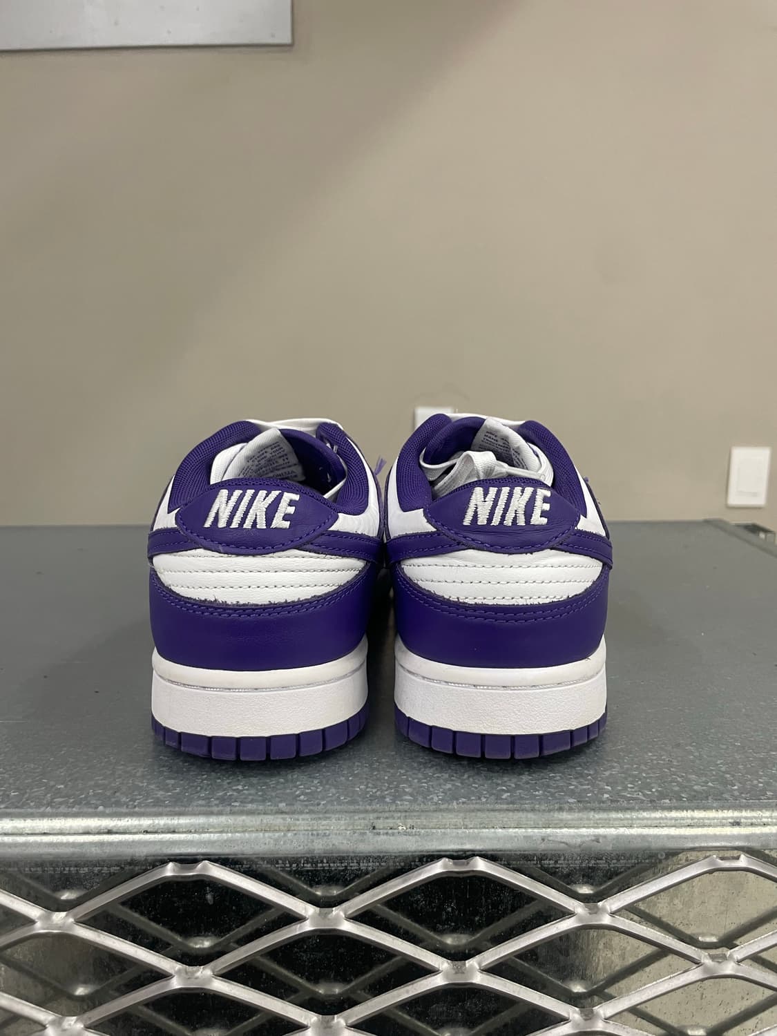 나이키 덩크 로우 레트로 챔피언쉽 코트 퍼플 265 상품이미지3
