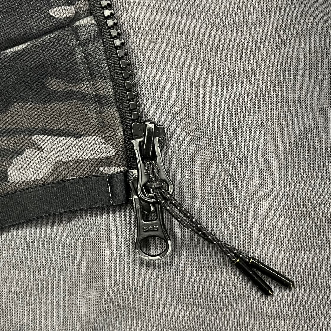 [정품/95,m] 나이키 테크 플리스 카모 후드 집업 b17 상품이미지5