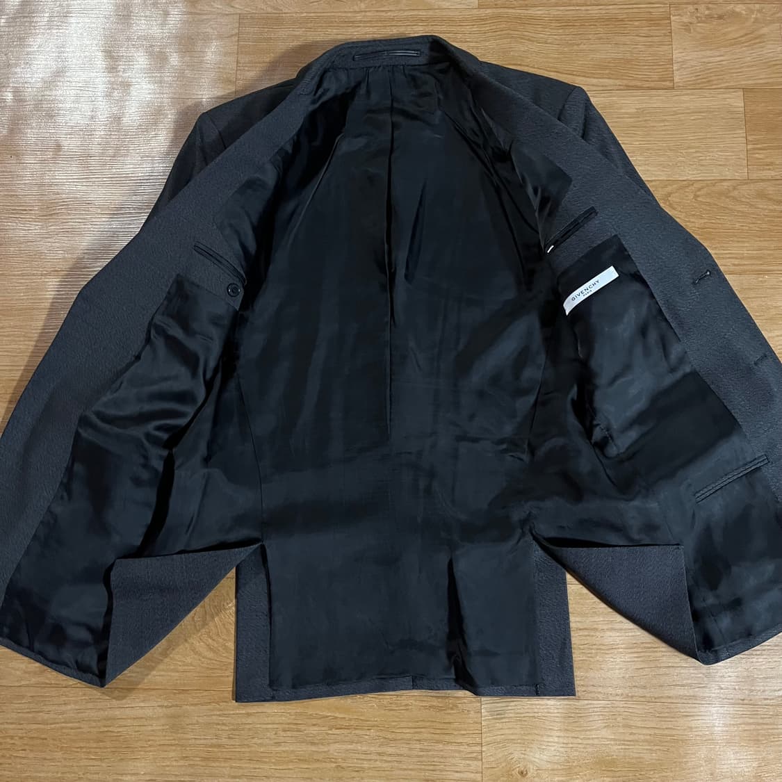 [95/30] 지방시 이태리 정장 수트 상품이미지6