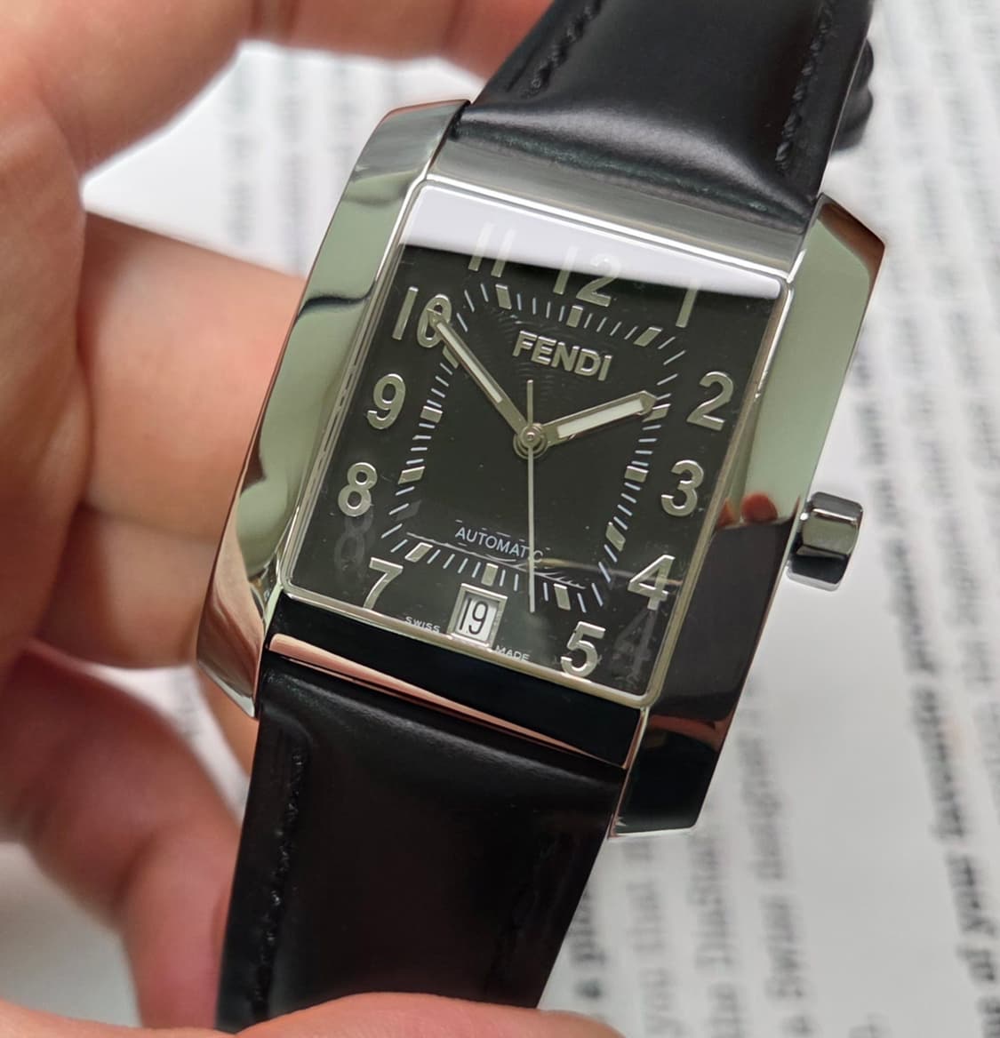 명품 펜디 7400G 사각탱크 블랙 기요쉐 다이얼 오토매틱  상품이미지4