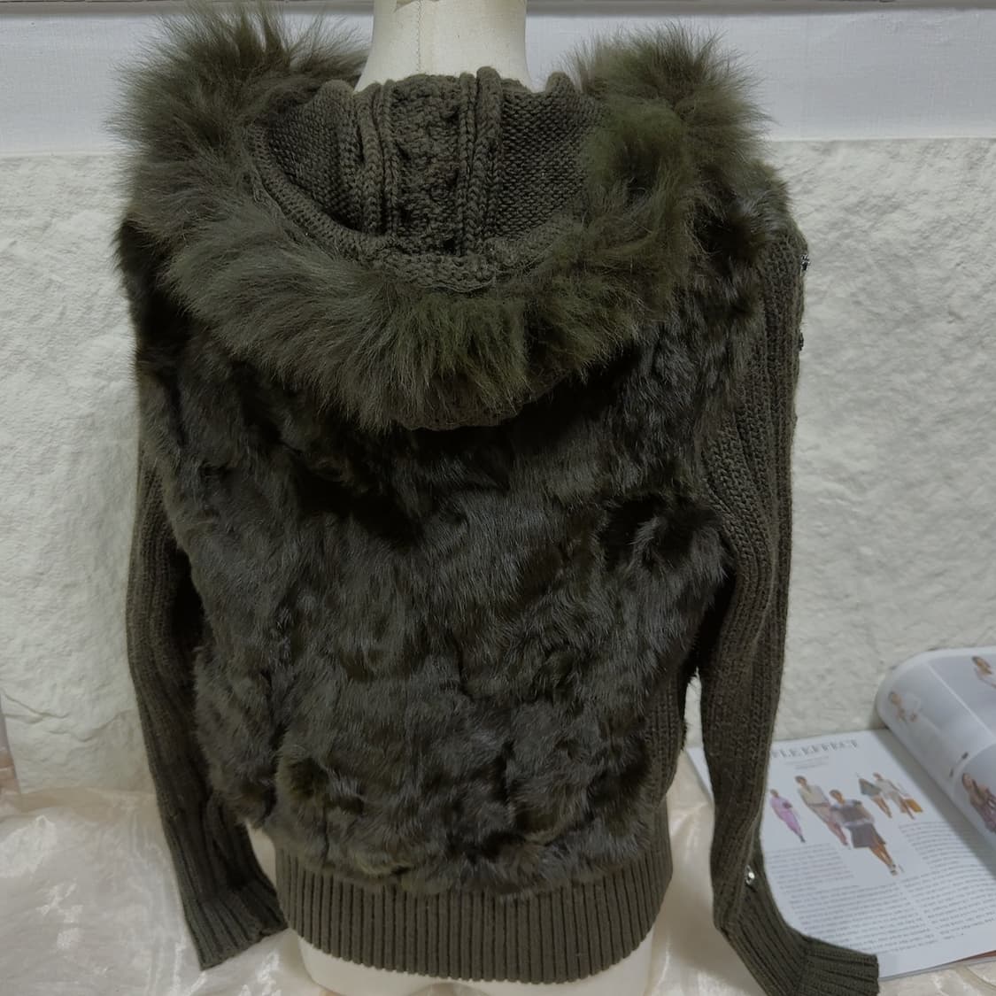 빈티지 말차티  토끼털 후드집업 큐빅 니트자켓 상품이미지6