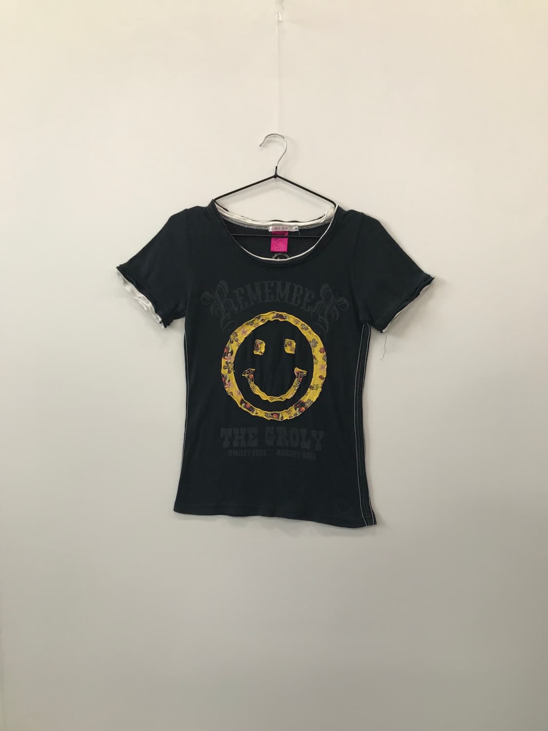 C.O.L.Z.A x Smiley Face Punk T-Shirt 상품이미지3