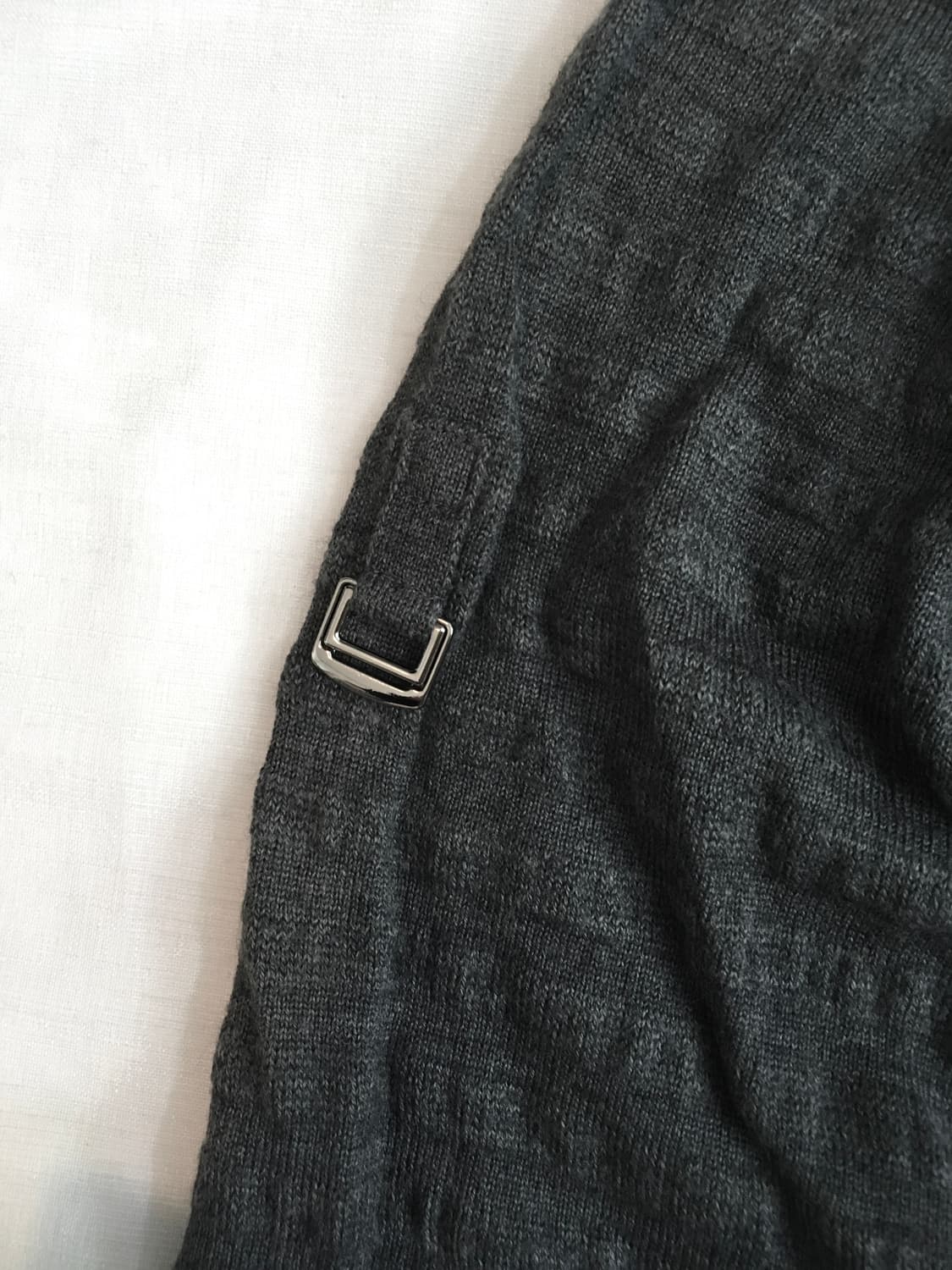 Reflect bell sleeve knit 상품이미지2