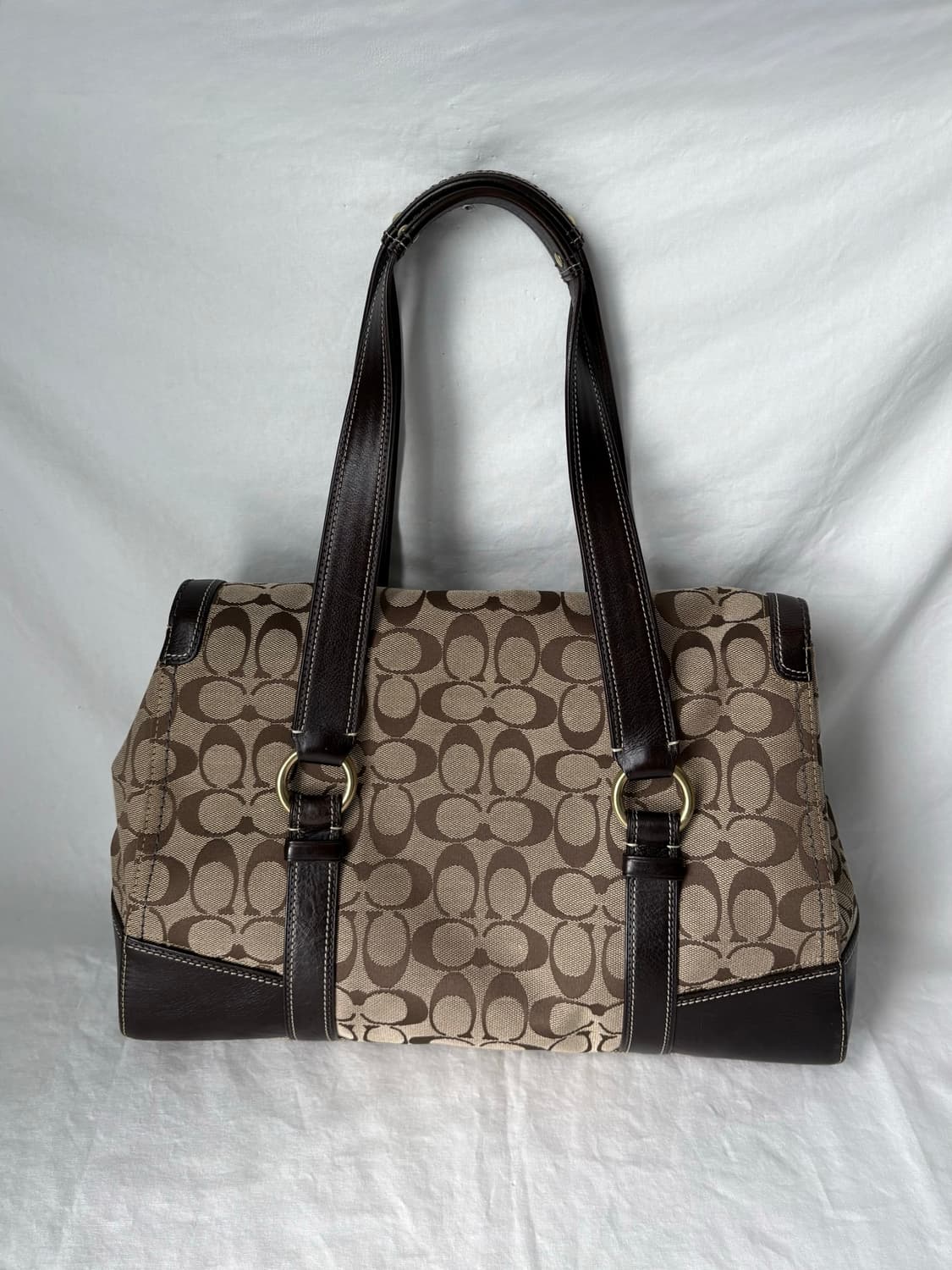 Coach classic brown shoulder bag 상품이미지4