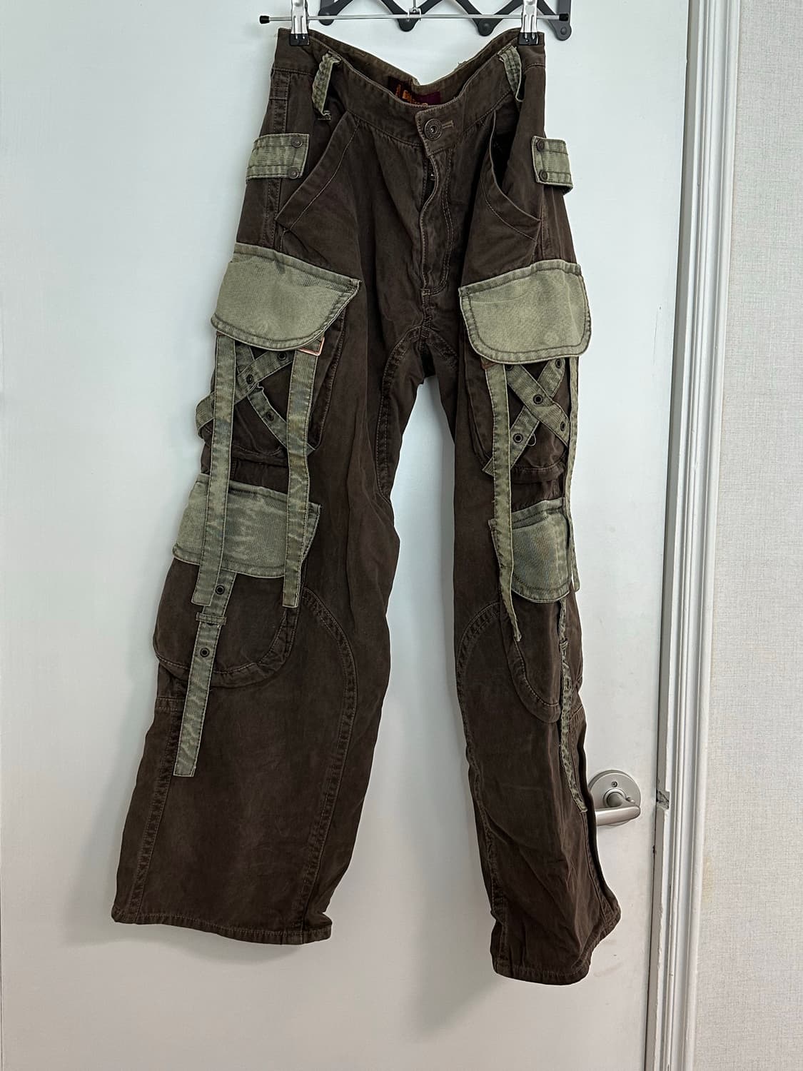 버카루 초코나무숲 카고팬츠 상품이미지1