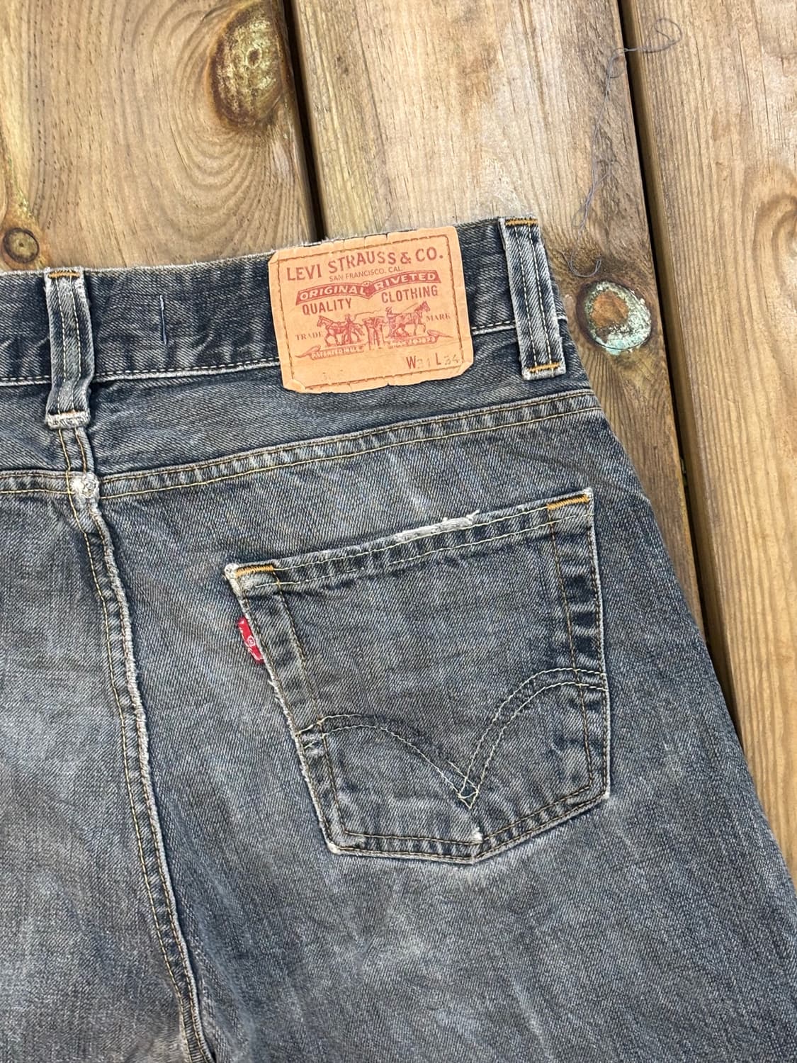Levi’s 506 스탠다드 블랙 페이드 데님 상품이미지7