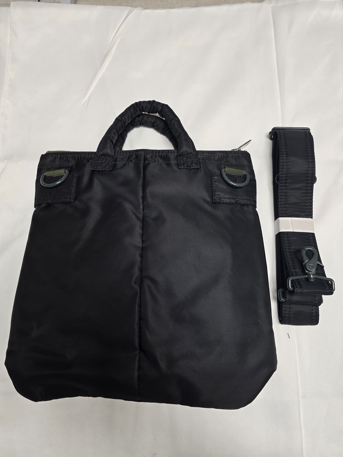 포터 헬멧백 스몰 블랙 상품이미지3