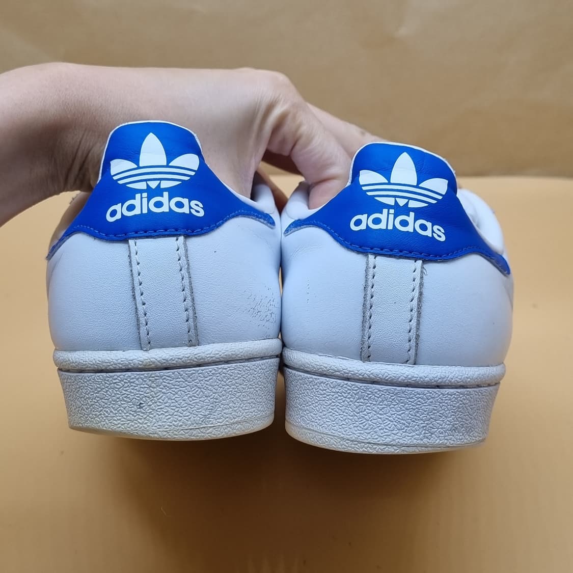 아디다스 슈퍼스타 흰빨파 운동화250  상품이미지4