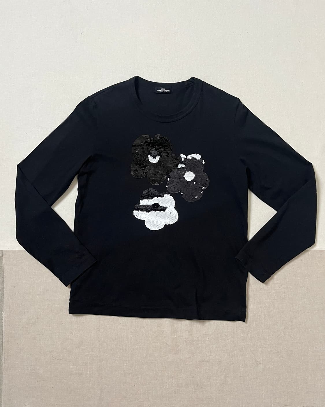 꼼데가르송 스팽글 플라워 롱슬리브 티셔츠 comme des garcons 상품이미지4