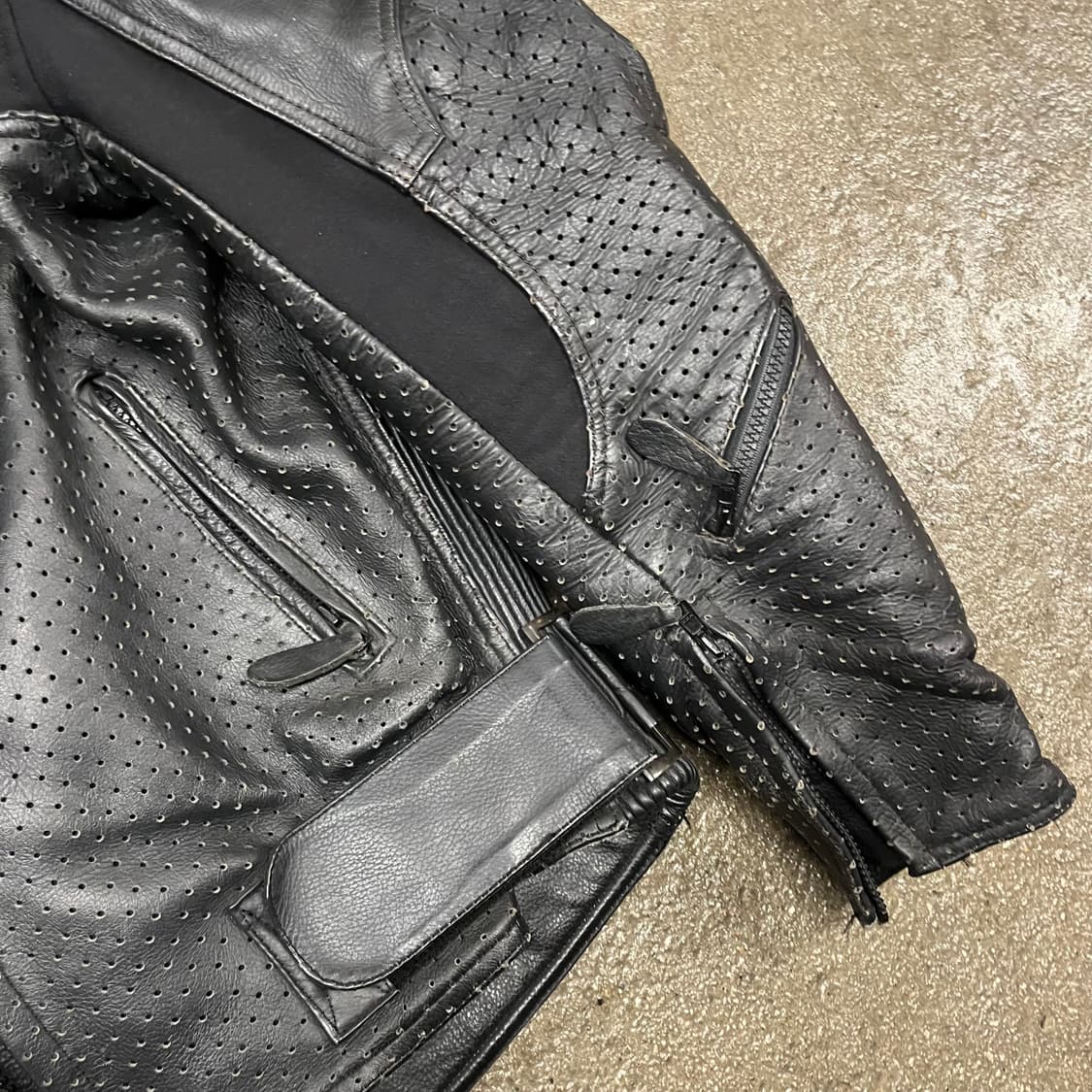 빈티지 타공 레더 라이더 자켓 (105) 상품이미지5