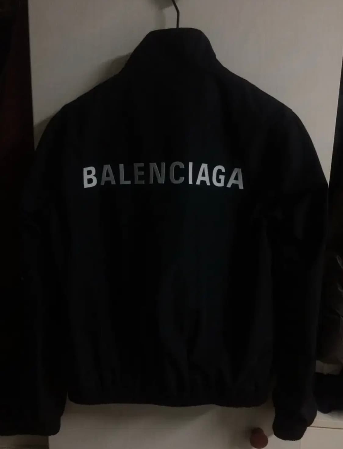 발렌시아가 블랙 바람막이 자켓 36 사이즈 (S) 상품이미지4