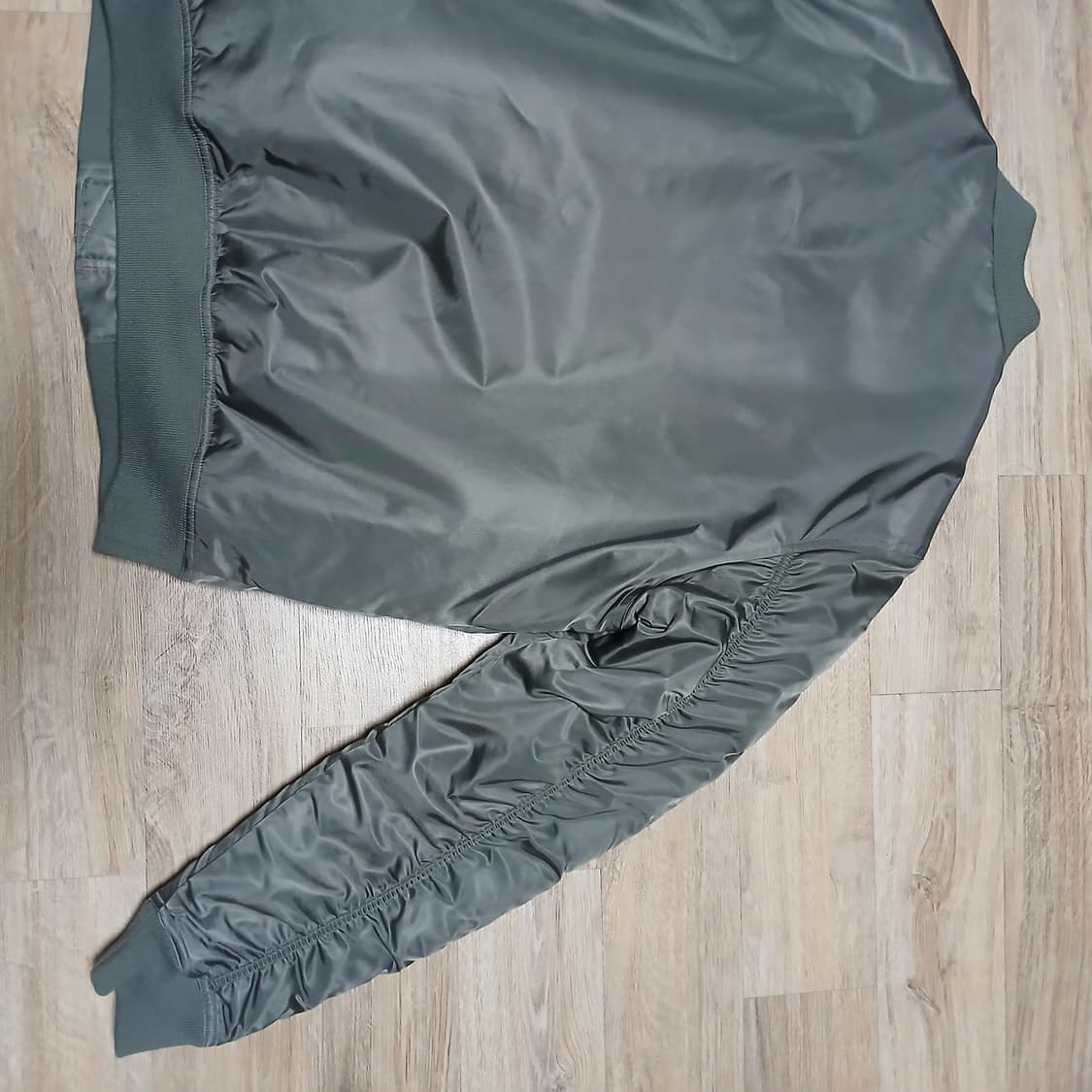 adidas 아디다스 봄버 항공점퍼 패딩 올리브 자켓 상품이미지8