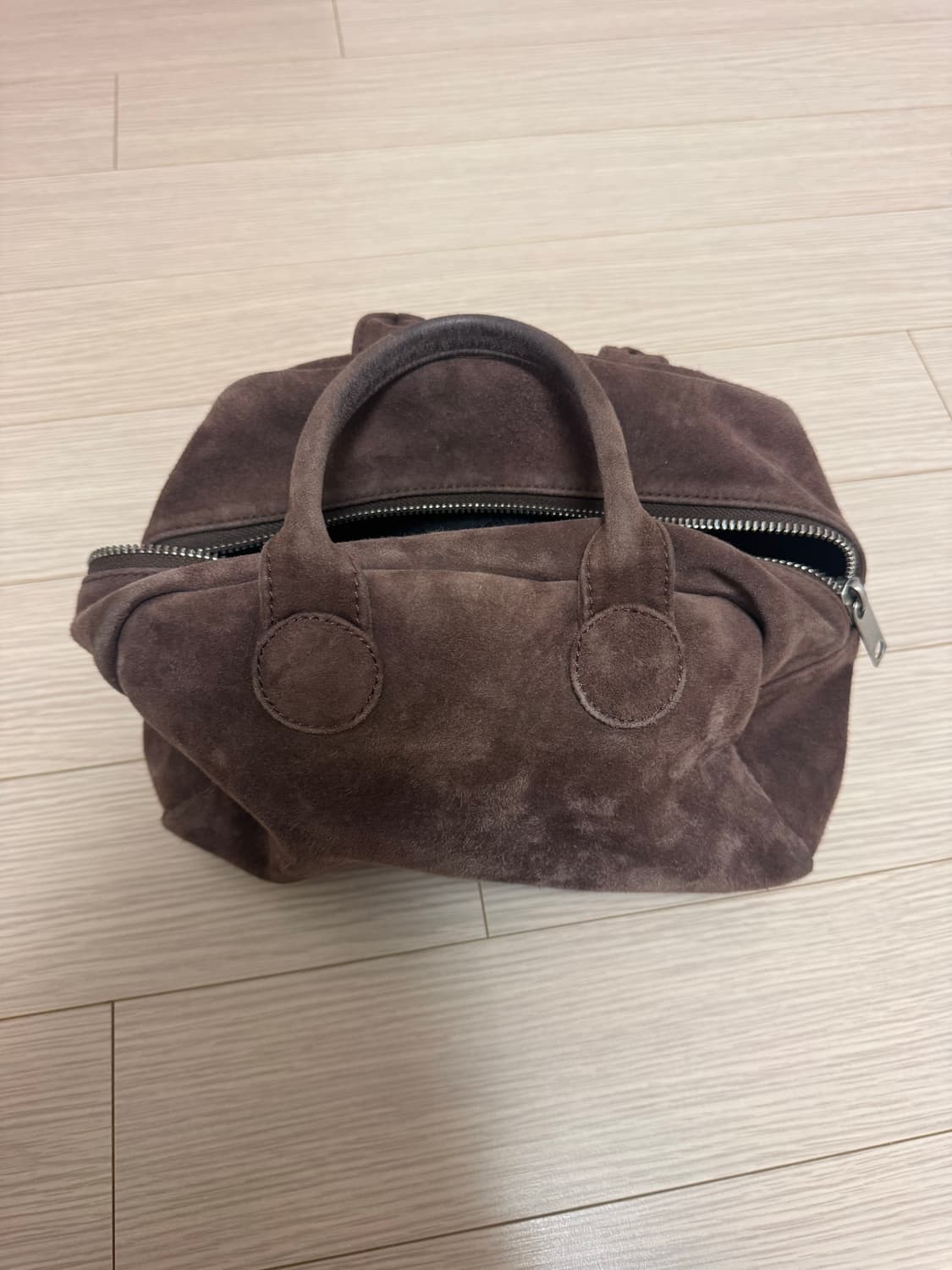 마지셔우드 스웨이드 가방 상품이미지4