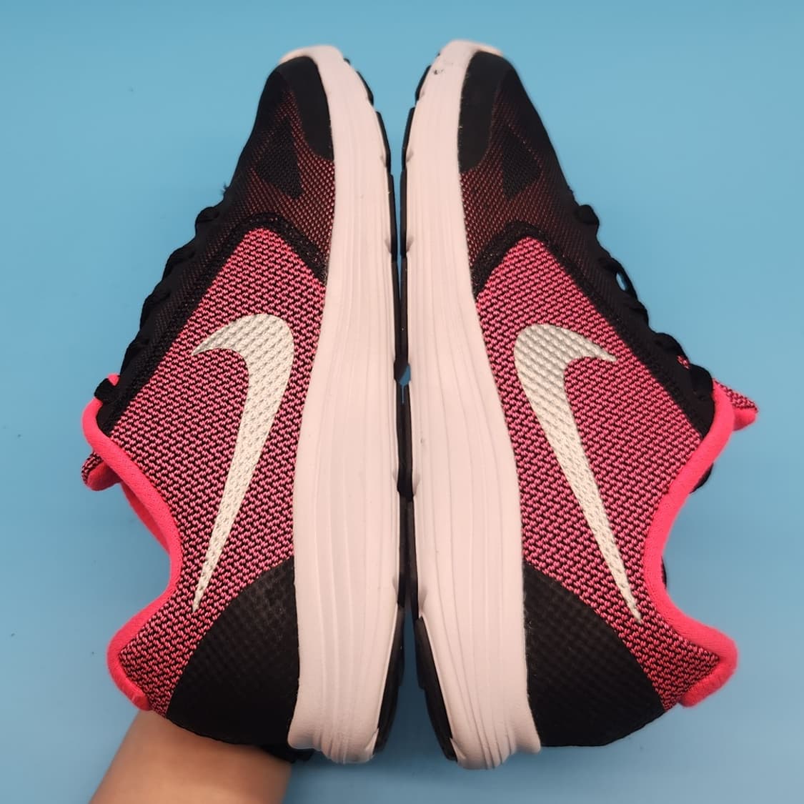 o 나이키 레볼루션 아동운동화 235 상품이미지5