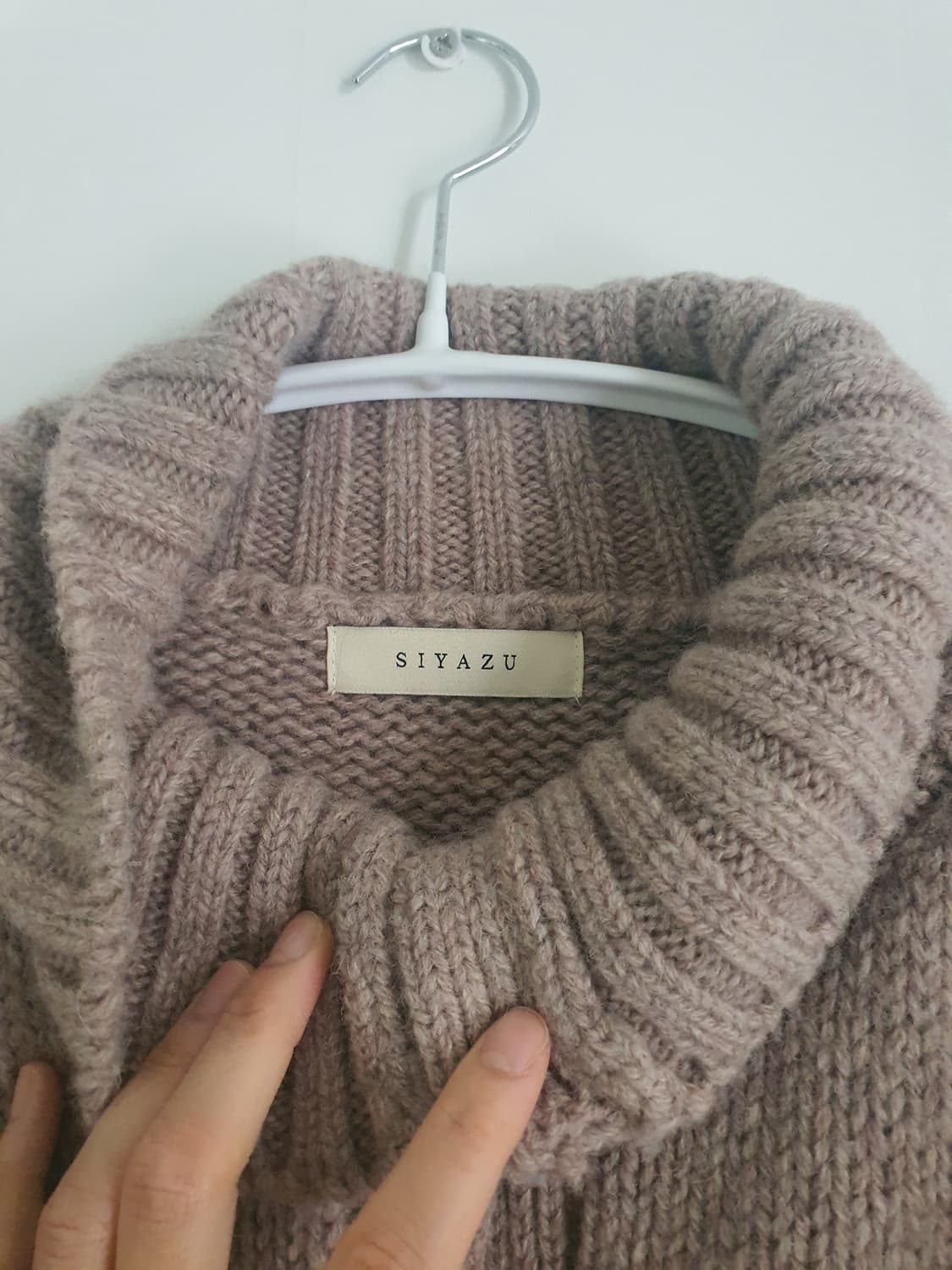 시야쥬 하이넥 니트 가디건 상품이미지3