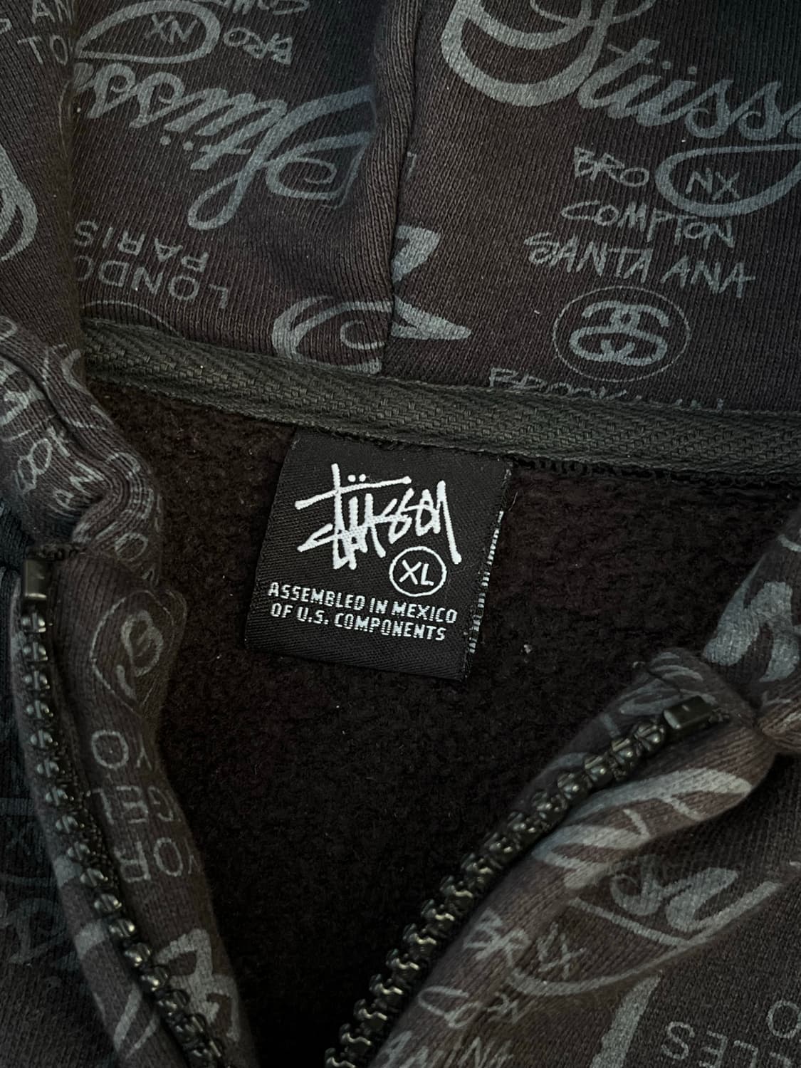 스투시 월드투어 로고 후드집업 상품이미지8