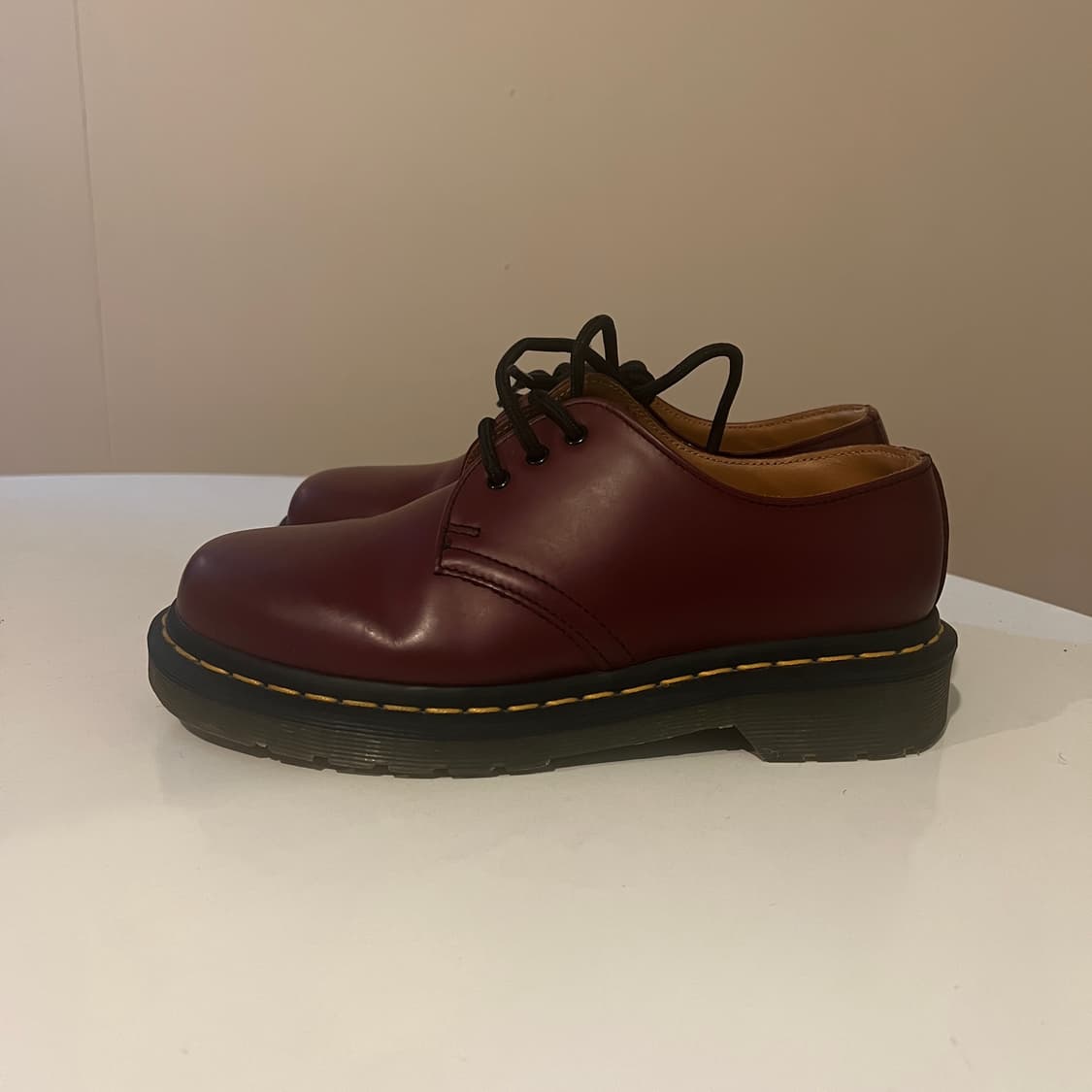 닥터마틴 3홀 스무스 체리레드 로퍼 상품이미지2