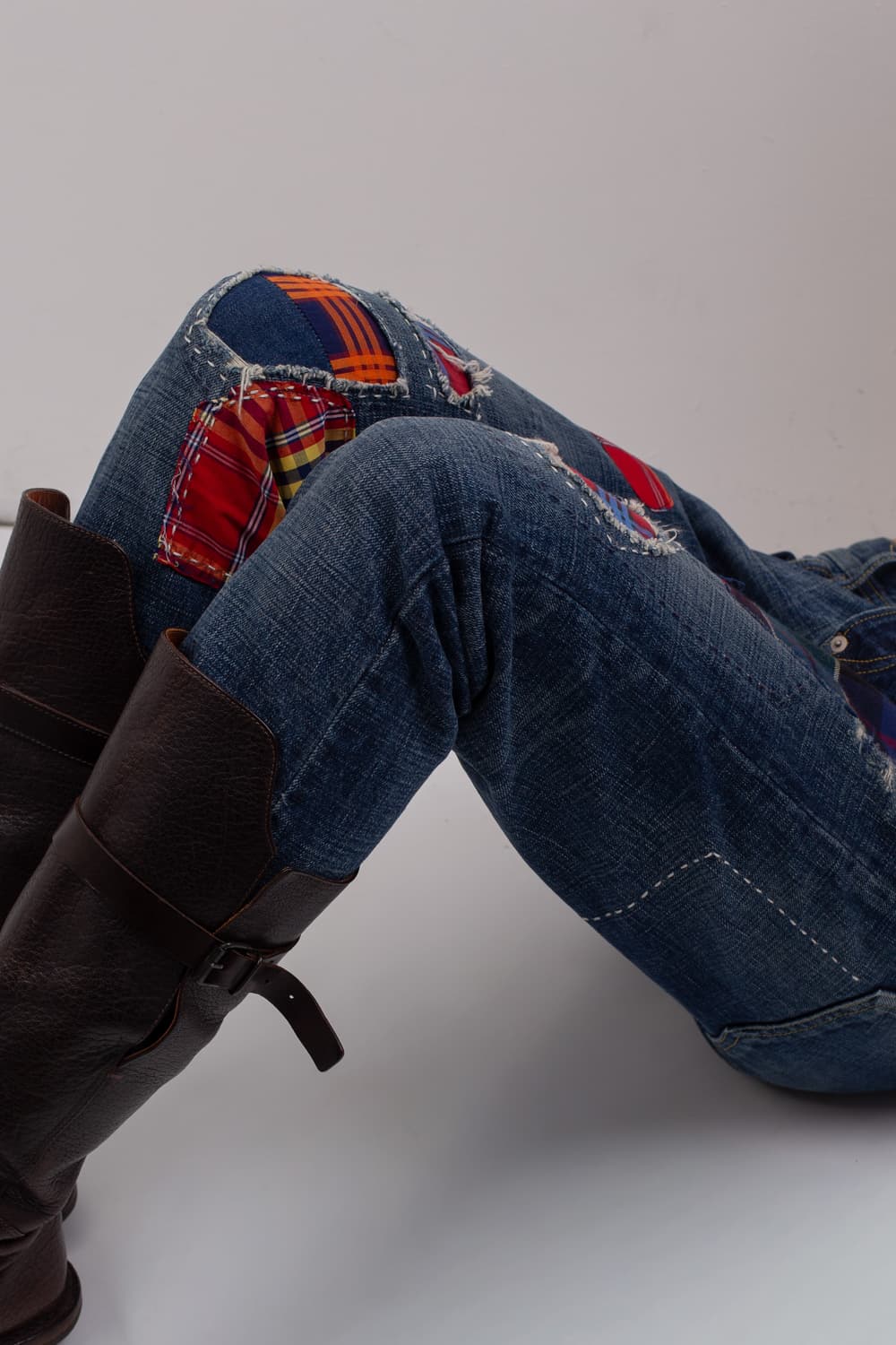 VIVIENNE WESTWOOD PATCH WORK DENIM PANTS 상품이미지2