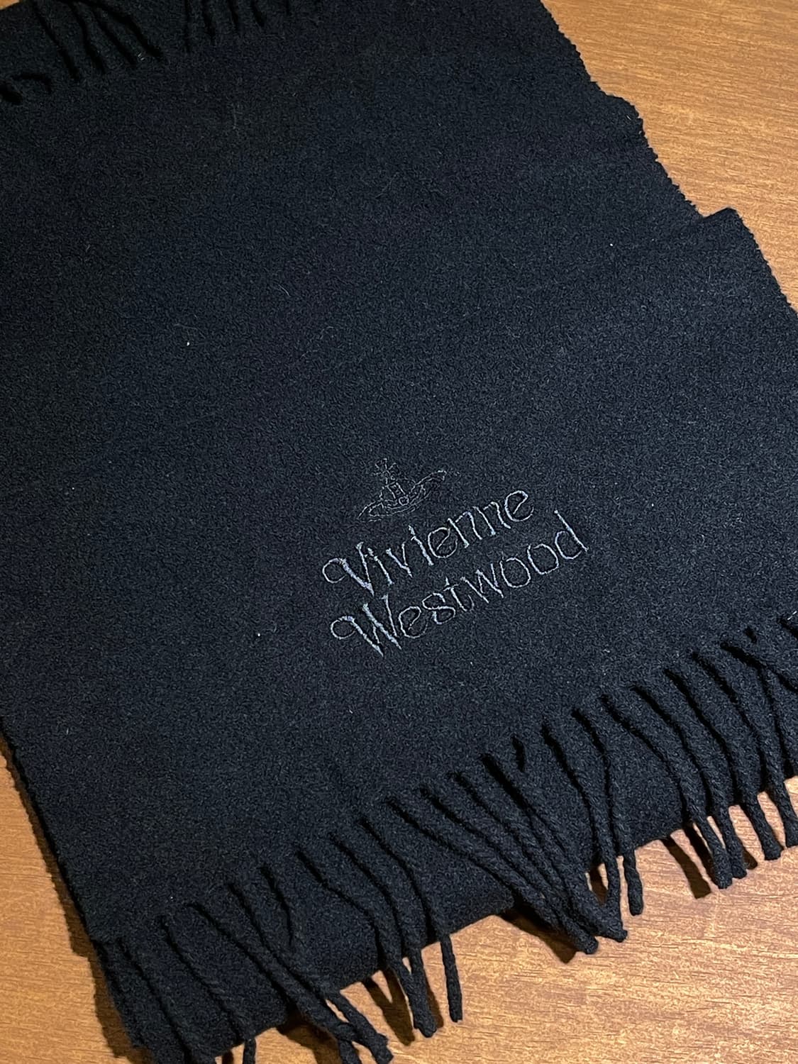 비비안 웨스트우드 머플러 상품이미지1