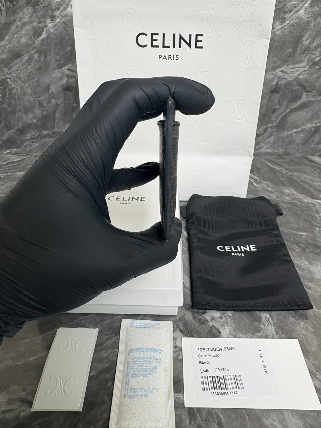 셀린느 트리옹프 카프스킨 캔버스 카드지갑 상품이미지4