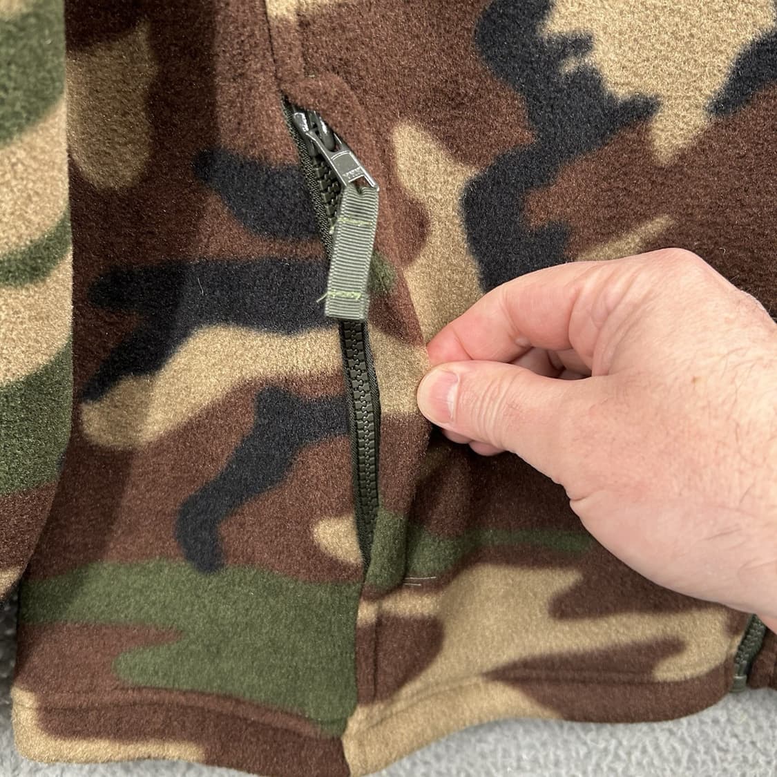 22FW 슈프림 폴라텍 집 자켓 우드랜드 카모 상품이미지9