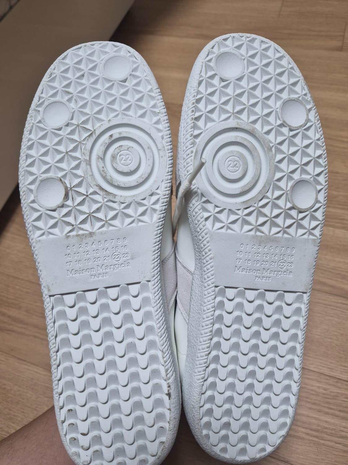 마르지엘라 카프스킨 독일군 화이트 41.5 상품이미지6