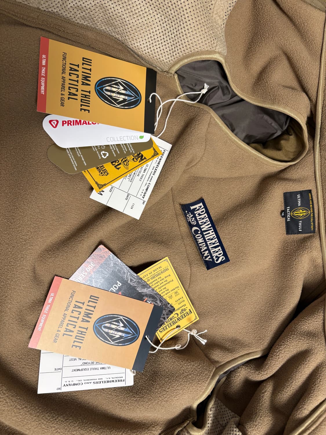 새상품) 프리휠러스 ECWCS 몬스터 자켓+비욘드 자켓 M 판매합니다. 상품이미지2