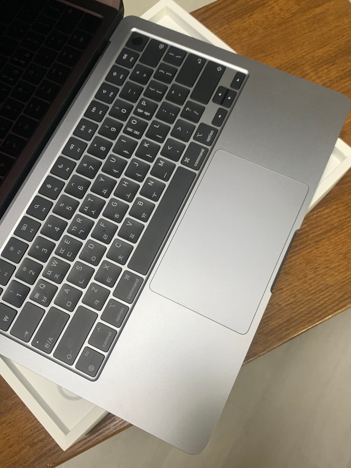 맥북 에어 13 M2 8GB 256GB 상품이미지4