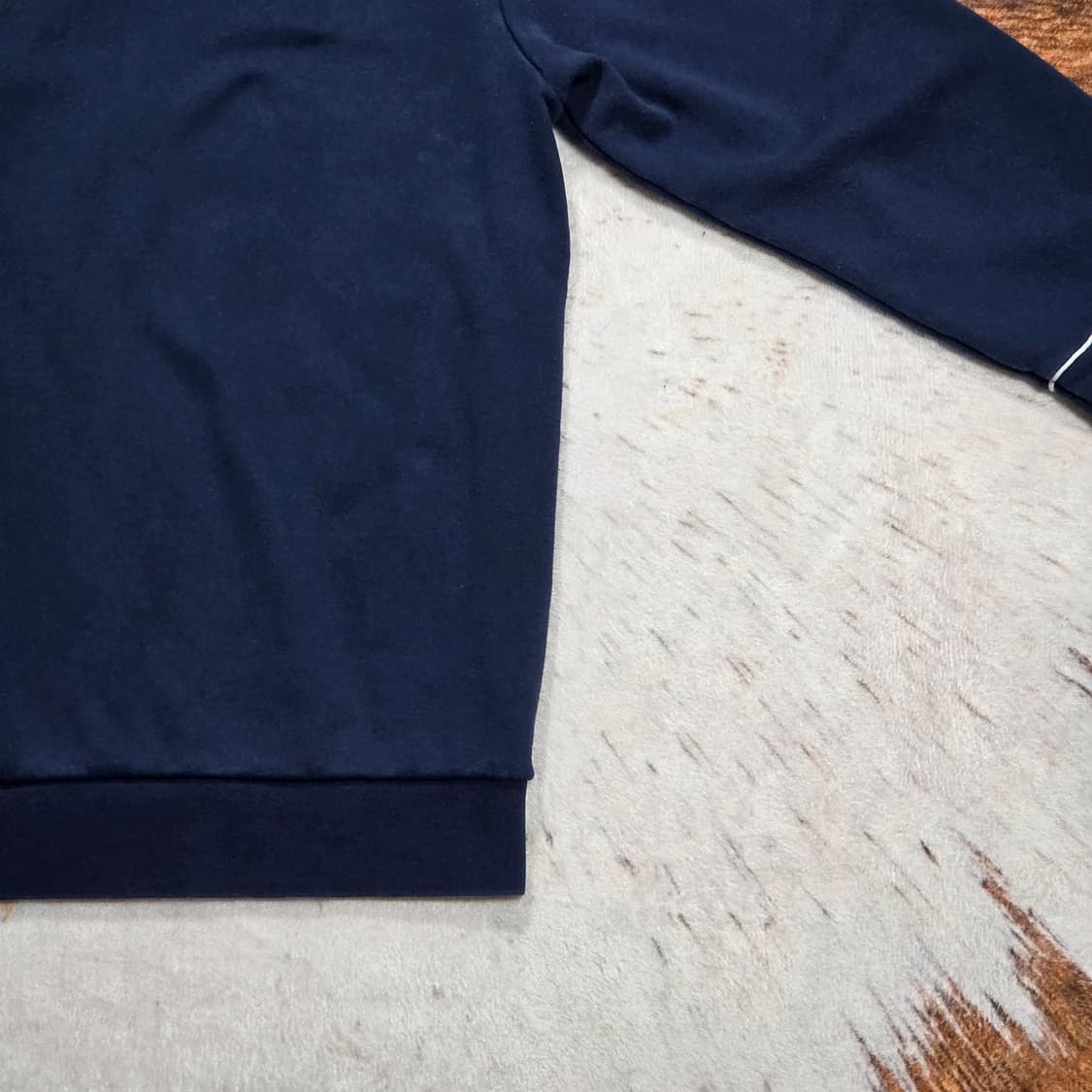 리복 클래식 네이비 맨투맨 상품이미지6