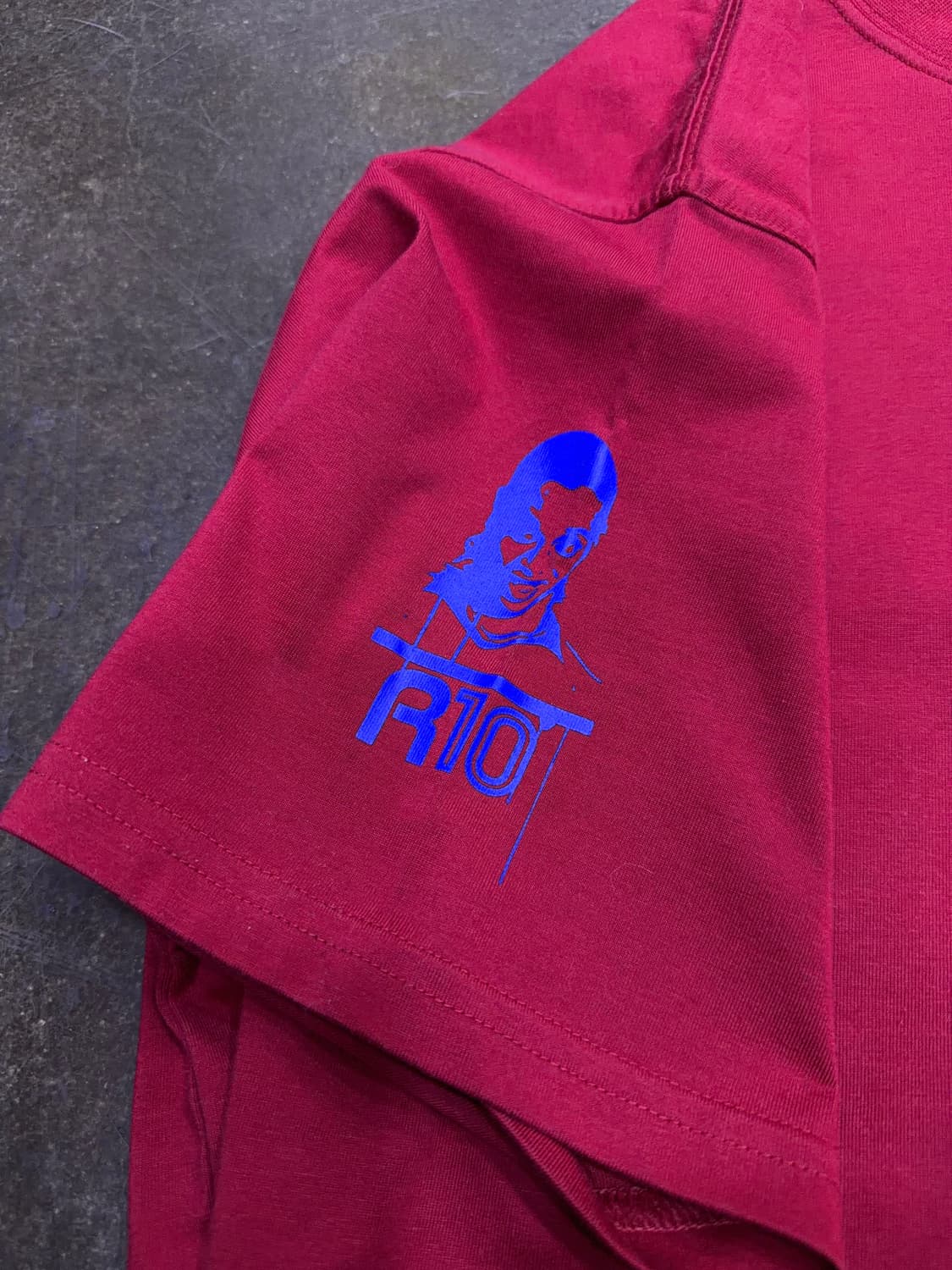 나이키 FC 바르셀로나 R10 매지션 호나우지뉴 드라이핏 티셔츠 M 상품이미지6