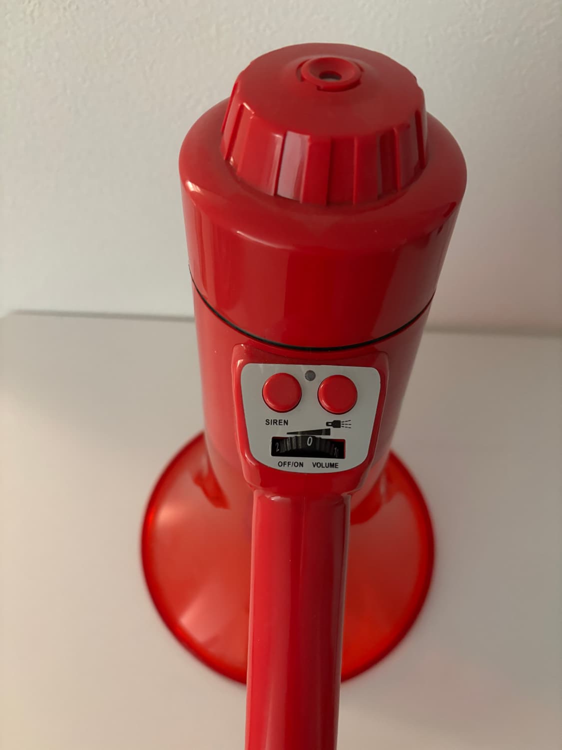 21fw 슈프림 파일 워터프루프 메가폰 확성기 레드 상품이미지3