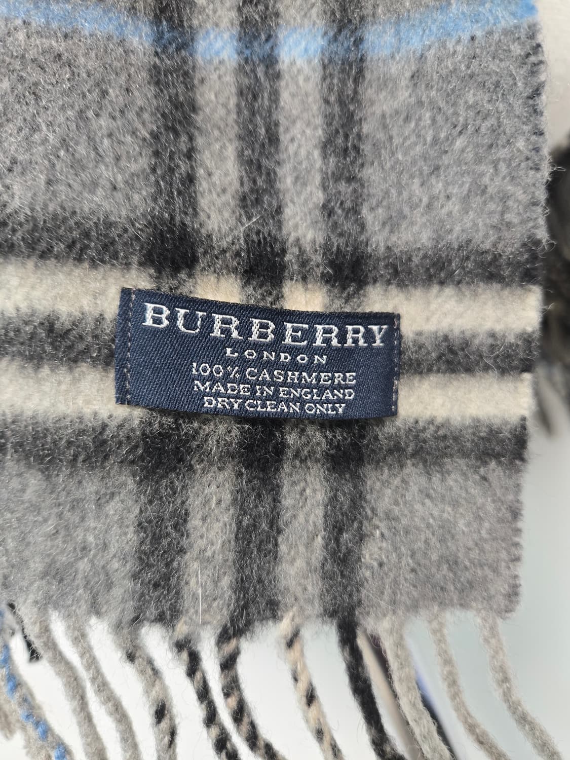 버버리 그레이 노바체크 캐시미어 머플러 목도리 상품이미지8