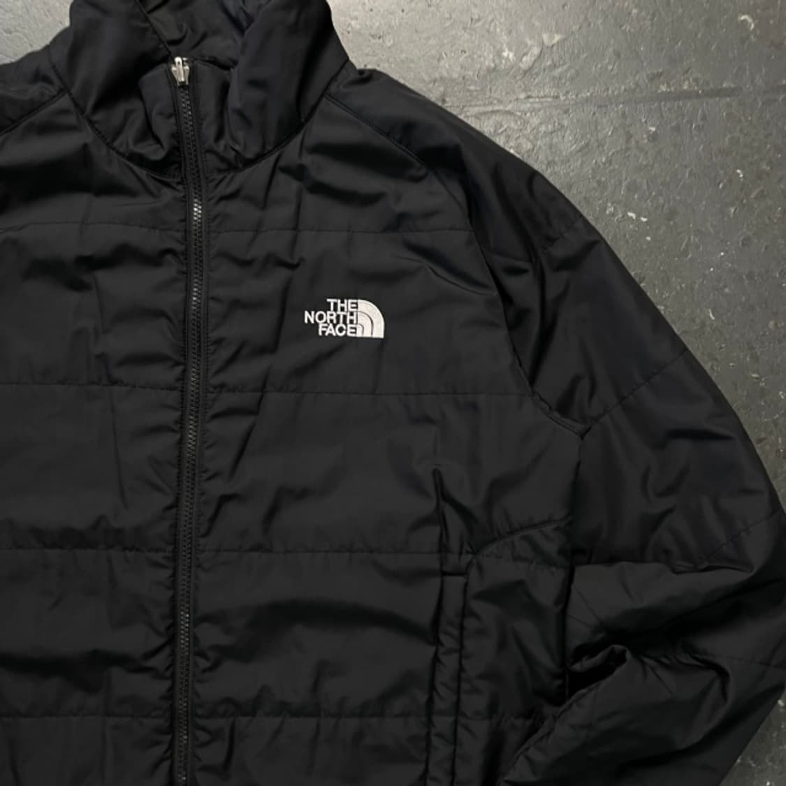 100 노스페이스 경량패딩 상품이미지2
