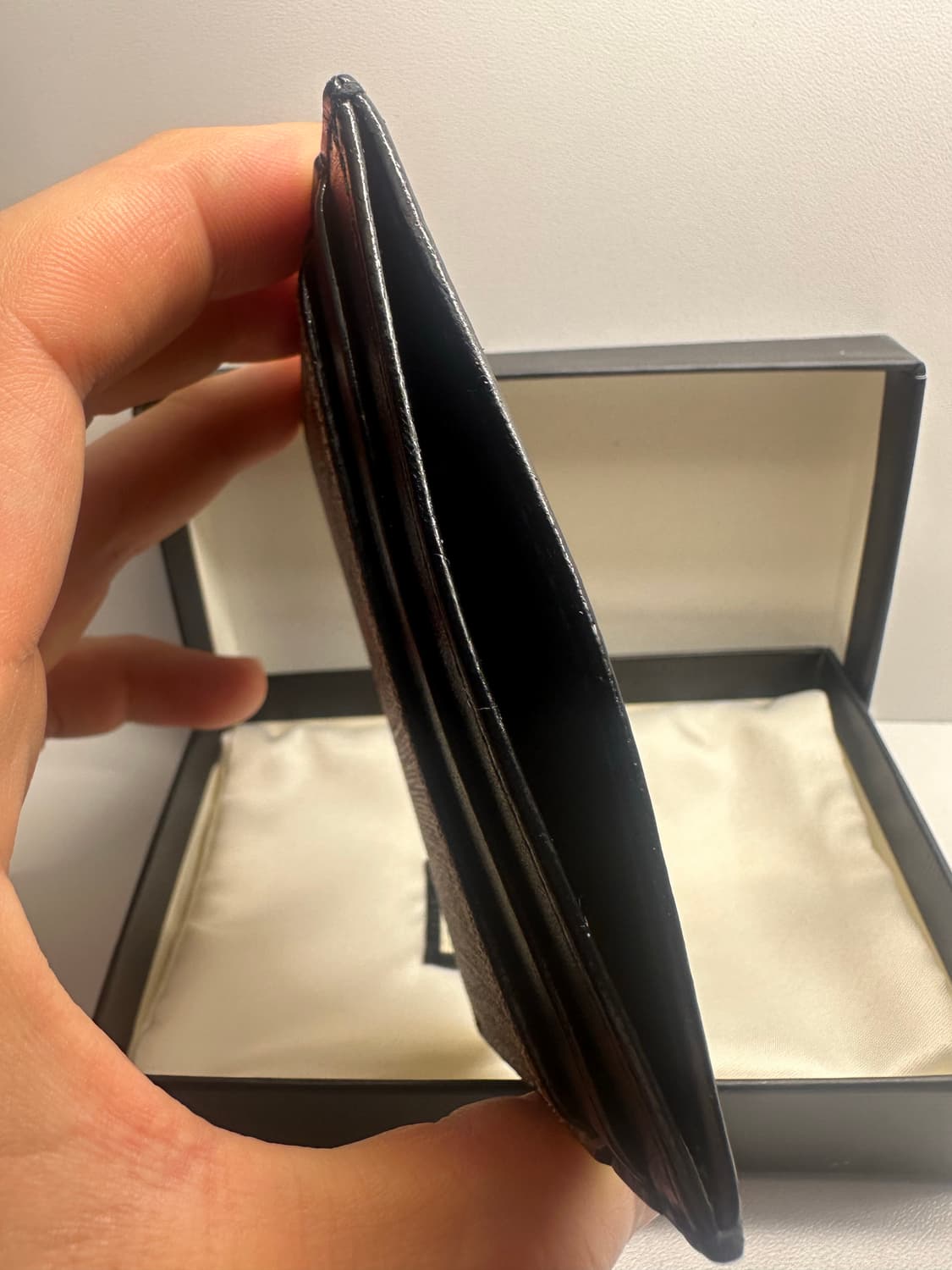 구찌 킹스네이크 카드지갑 GG 수프림 상품이미지3